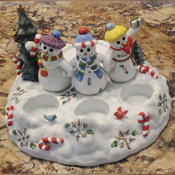 Partylite Snowbell Tealight & Pillar Candle Holder - Picture 1 of 3